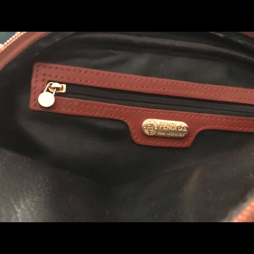 Fendi Crossbody bag - Picture 3 of 3
